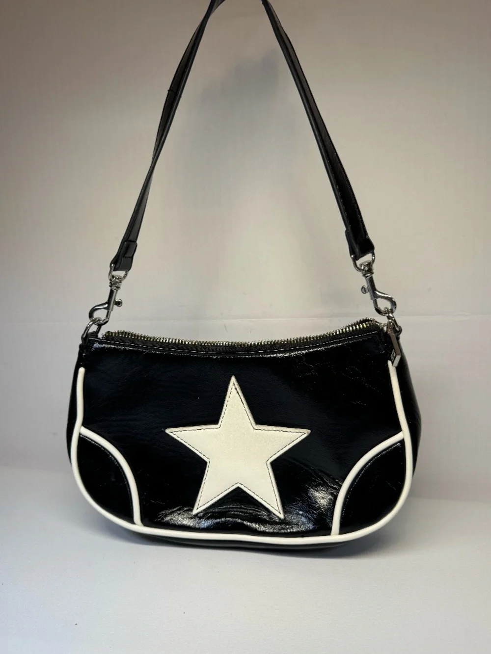 Silence + Noise Black Patent Star Baguette Shoulder Bag Y2K Retro 